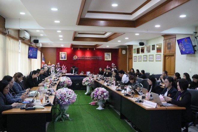สอ.กทม. เดินหน้ายกระดับการศึกษา! จัดประชุมประเมินความพร้อมหลักสูตร "เทคโนโลยีบัณฑิต พ.ศ. 2570" มุ่งผลิตบัณฑิตสมรรถนะสูงตอบโจทย์อนาคต